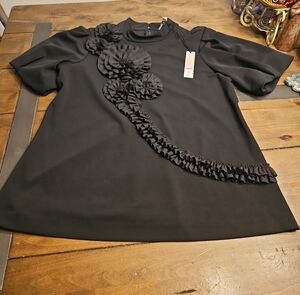 NWT Chico's Black Label Applique Top
